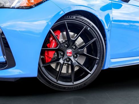 Used 2025 Honda Civic Type R image 4