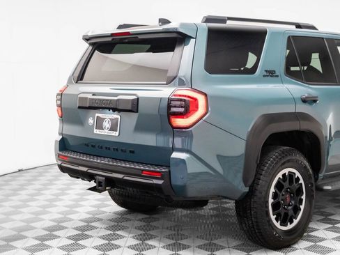 Used 2025 Toyota 4Runner TRD Off-Road Premium image 35