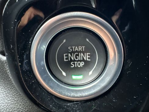 Certified 2023 Chevrolet Silverado 1500 LTZ image 25