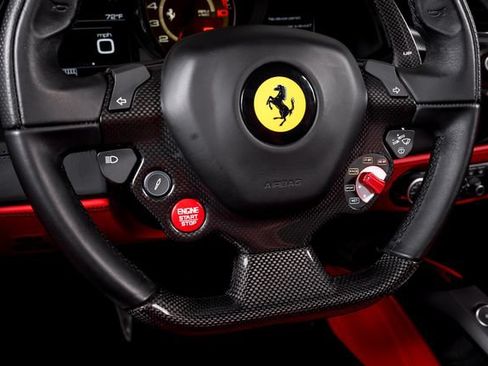 Used 2018 Ferrari 488 Spider RWD image 33