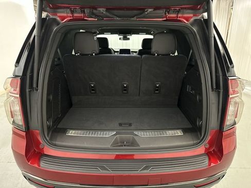 Used 2021 Chevrolet Tahoe RST w/ Luxury Package AWD/4WD image 22