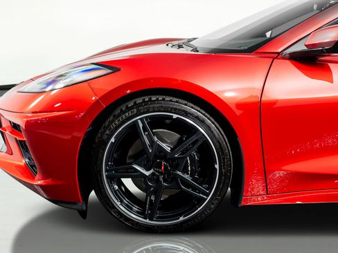 Used 2021 Chevrolet Corvette Stingray Convertible w/ Battery Protection Package image 20