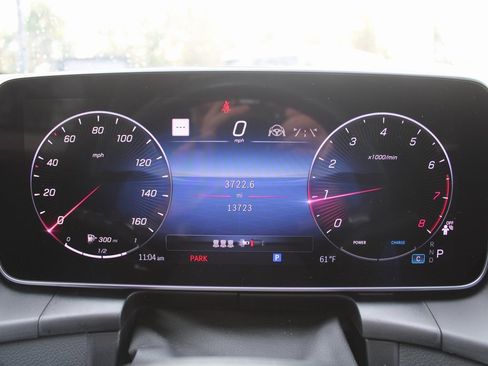 Certified 2024 Mercedes-Benz GLC 300 4MATIC image 32