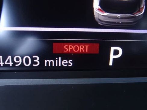 Used 2023 Nissan Rogue SV image 32