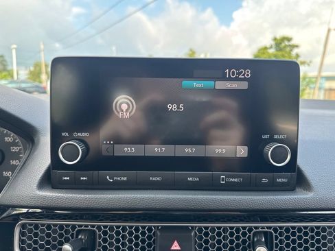 Certified 2024 Honda Civic LX image 31
