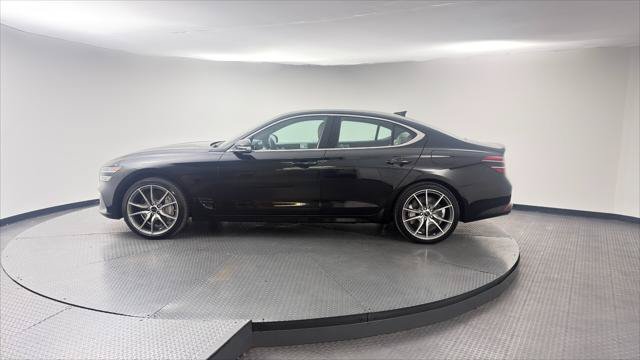 Used 2025 Genesis G70 2.5T AWD/4WD image 3
