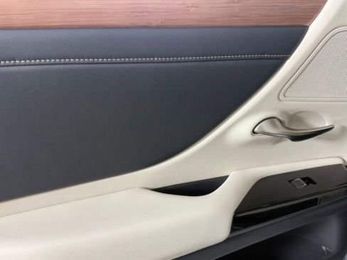 New 2025 Lexus ES 350 w/ Premium Package image 20