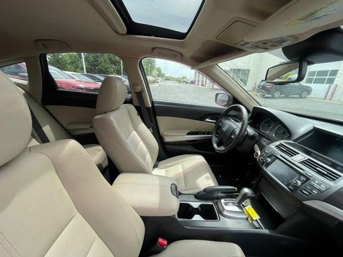 Used 2013 Honda Crosstour EX-L image 4