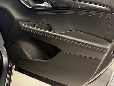 Used 2021 Buick Envision Preferred image 20