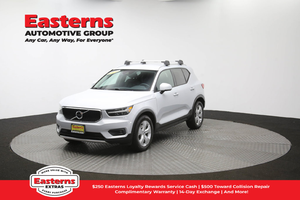 Used 2021 Volvo XC40 T4 Momentum FWD image 54