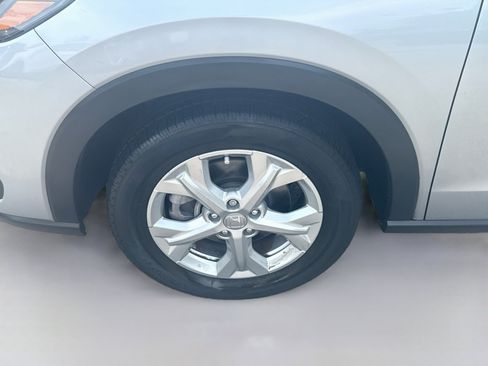 Used 2023 Honda HR-V LX image 33