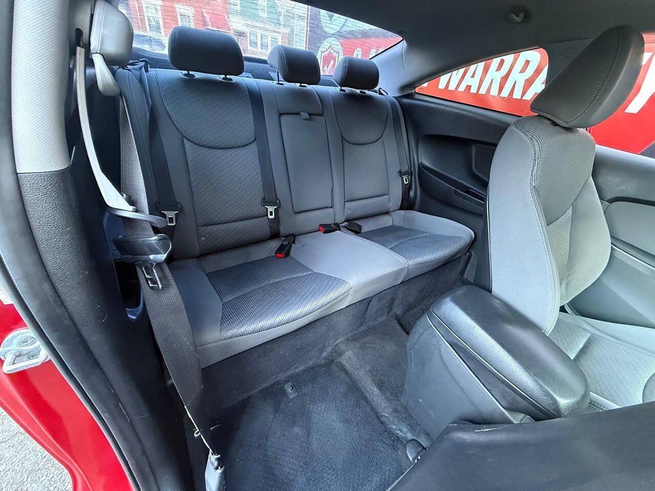 Used 2014 Hyundai Elantra FWD image 7