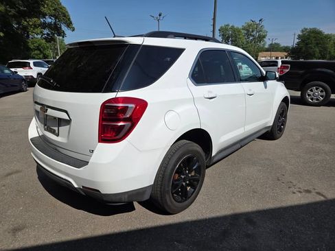 Used 2017 Chevrolet Equinox LT w/ Convenience Package FWD image 6