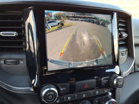 Used 2024 RAM 1500 Laramie image 20