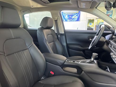 Used 2026 Honda HR-V EX-L image 31