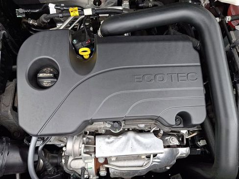 Used 2025 Chevrolet Equinox LT FWD image 27