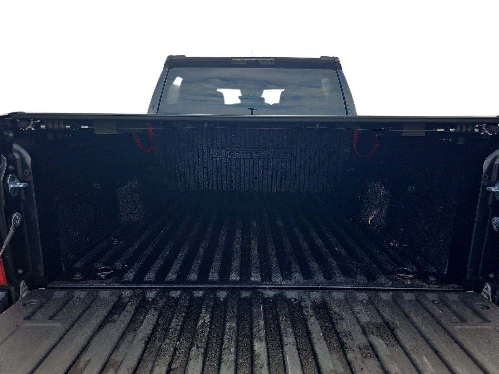 Used 2024 Toyota Tacoma SR5 AWD/4WD image 26
