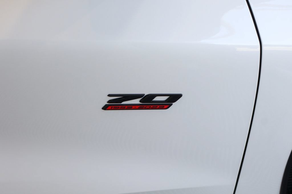 Used 2023 Chevrolet Corvette Stingray Premium Conv w/ Z51 Performance Package RWD image 52