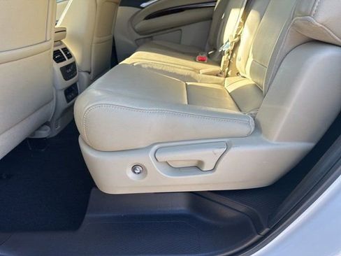 Used 2020 Acura MDX SH-AWD image 13