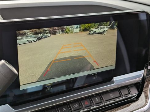 Used 2022 Chevrolet Silverado 1500 RST w/ Z71 Off-Road Package image 19