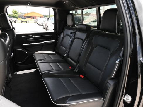 Used 2026 RAM 1500 Laramie AWD/4WD image 18
