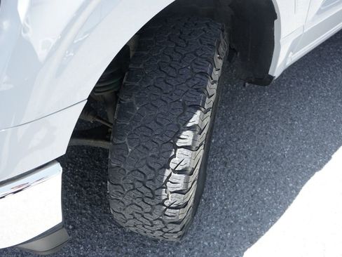 Used 2023 Ford F150 XLT AWD/4WD image 40