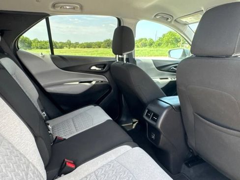 Used 2024 Chevrolet Equinox LT AWD/4WD image 20