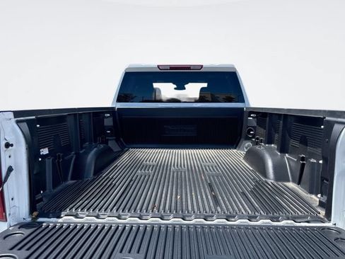 Used 2025 Chevrolet Silverado 2500 LT w/ Convenience Package AWD/4WD image 24