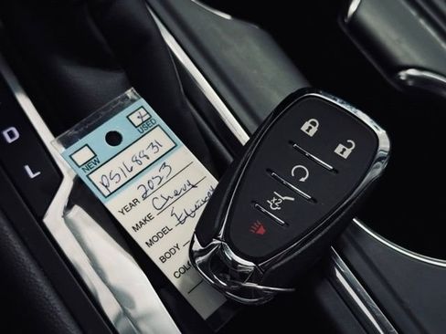 Used 2023 Chevrolet Equinox LT w/ Driver Convenience Package image 36