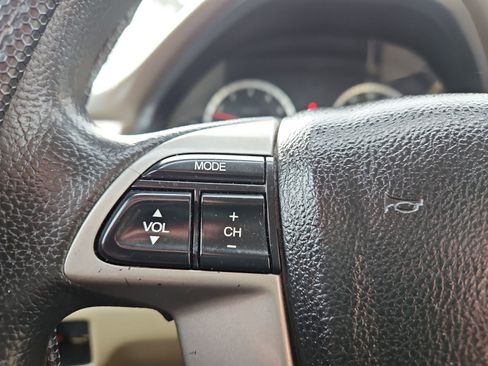 Used 2009 Honda Accord LX image 24