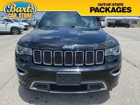 Used 2019 Jeep Grand Cherokee Limited w/ Trailer Tow Group IV AWD/4WD image 2