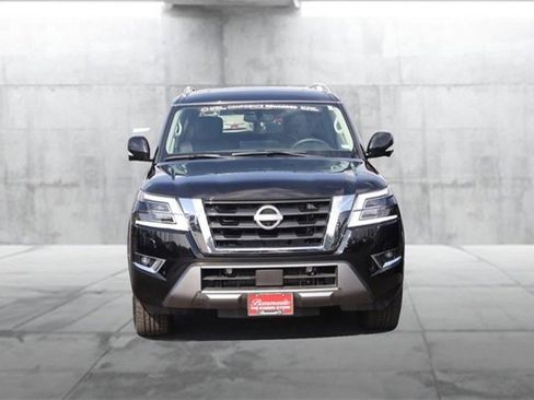 Certified 2024 Nissan Armada SL w/ Captain's Chairs Package image 4