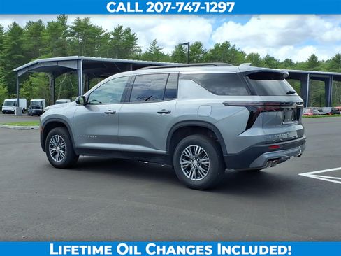 Used 2026 Chevrolet Traverse LT AWD/4WD image 7