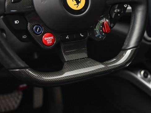 Used 2018 Ferrari GTC4Lusso T image 43