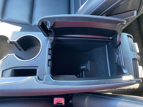 Used 2014 Mercedes-Benz C 300 4MATIC Sedan w/ Premium 1 Package image 18