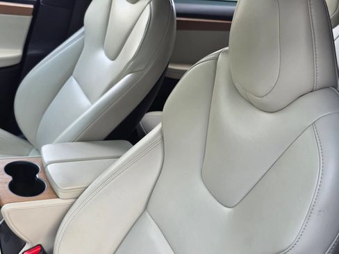 Used 2020 Tesla Model X Long Range AWD/4WD image 27
