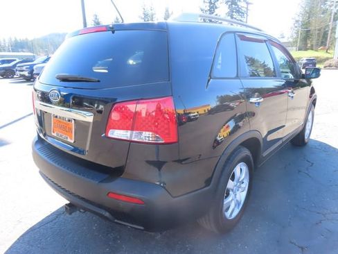 Used 2012 Kia Sorento LX AWD/4WD image 8