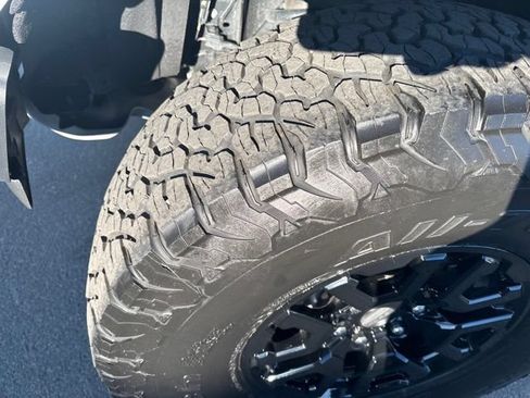 Used 2024 Ford Bronco Raptor AWD/4WD image 47