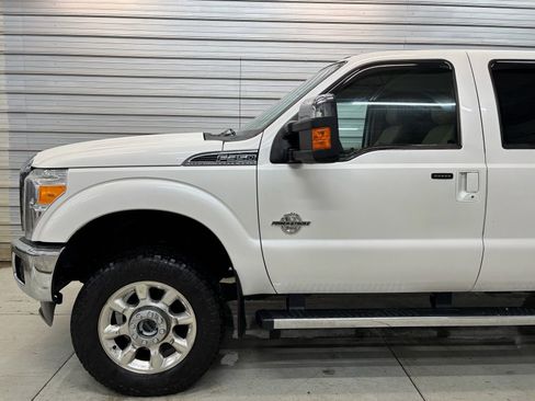 Used 2016 Ford F350 Lariat w/ Lariat Ultimate Package image 3