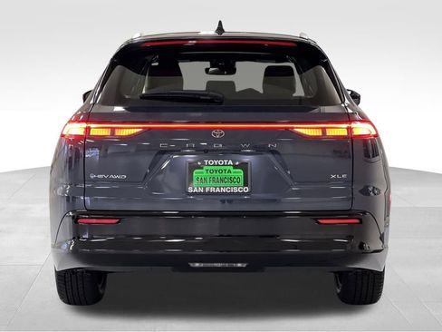 New 2026 Toyota Crown Signia AWD/4WD image 4
