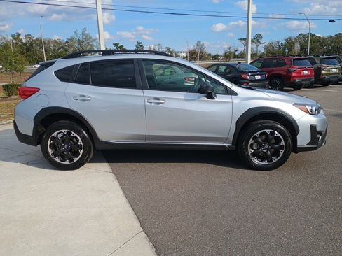 Certified 2023 Subaru Crosstrek 2.0i image 4