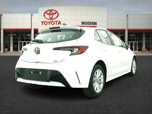 New 2026 Toyota Corolla SE image 24