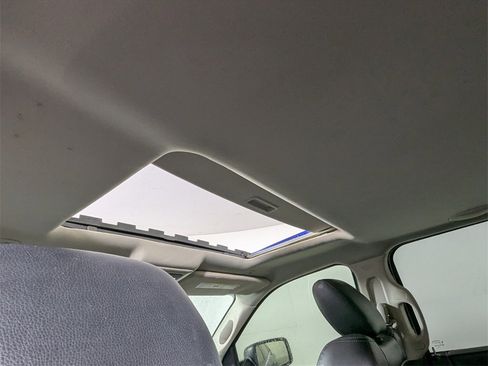 Used 2017 RAM 1500 Laramie w/ Convenience Group image 22