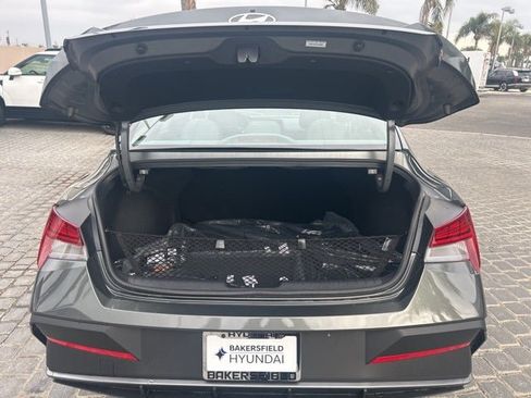 New 2026 Hyundai Elantra Blue image 27