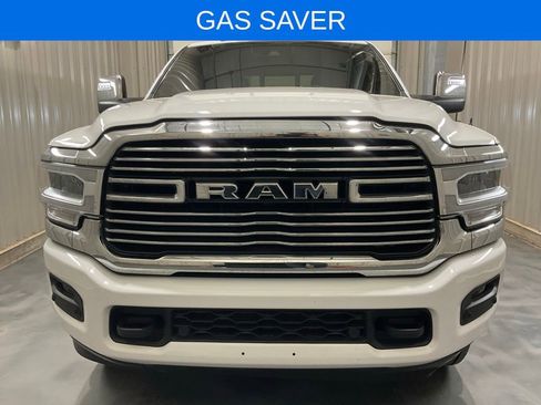 Used 2024 RAM 2500 Laramie w/ Safety Group AWD/4WD image 2