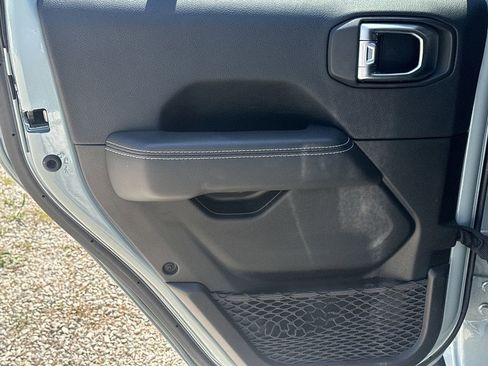 Used 2023 Jeep Wrangler Sahara AWD/4WD image 22