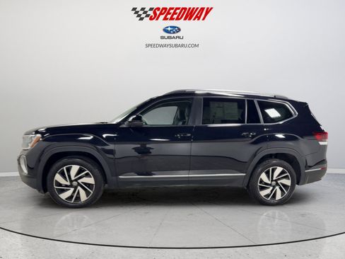Certified 2025 Volkswagen Atlas SEL image 6