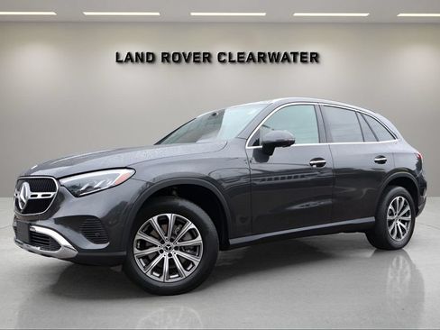 Used 2023 Mercedes-Benz GLC 300 image 1