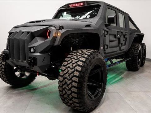 Used 2025 Jeep Gladiator Sport image 50