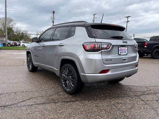 Used 2023 Jeep Compass High Altitude w/ Driver Assist Group I AWD/4WD image 3